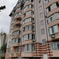 Продаж 3-к  квартири, Шевченківський р-н вул Жабаєва Жамбіла 22 Київ
