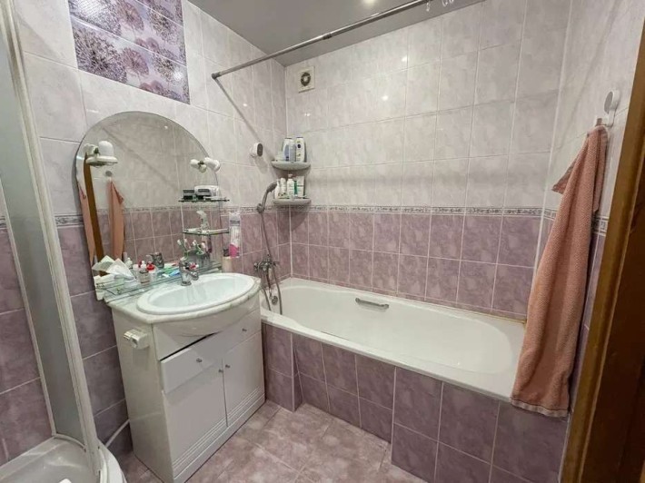 Продаж 2-к квартири вул. Драгоманова 8 - фото 4