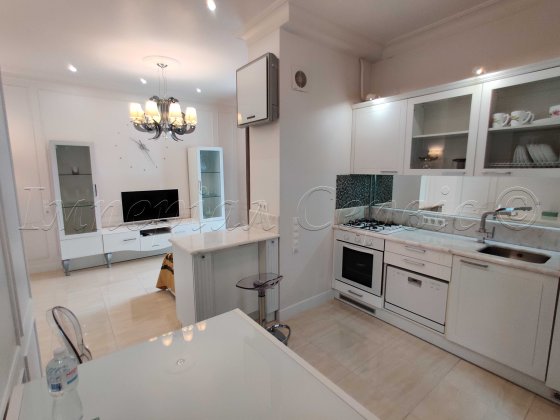 Здам 2 кімн. у центрі по вул.Бульвар Шевченка(закритий двір,паркінг)