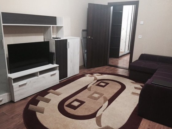 Здам однокімнатну Виноградар Кристерград Данченко 5 поруч Варшавський Киев