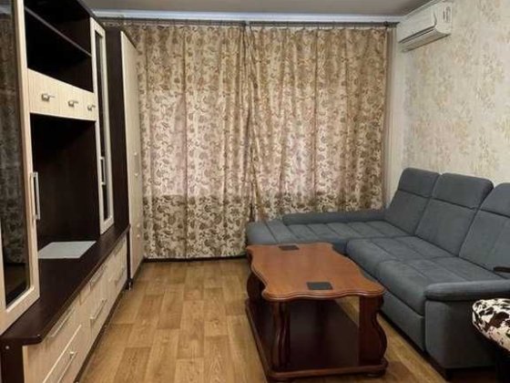 Сдам двухкомнатную квартиру жм Тополь Дніпро