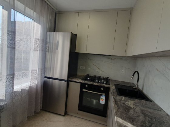 Сдам 1-но комн квартиру на Песках.