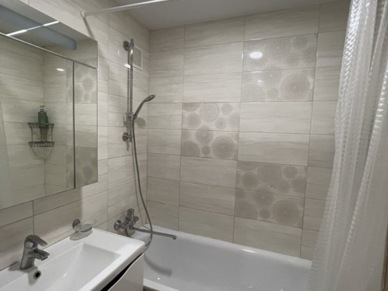 Сдам 2 комн. Бородинский р-н