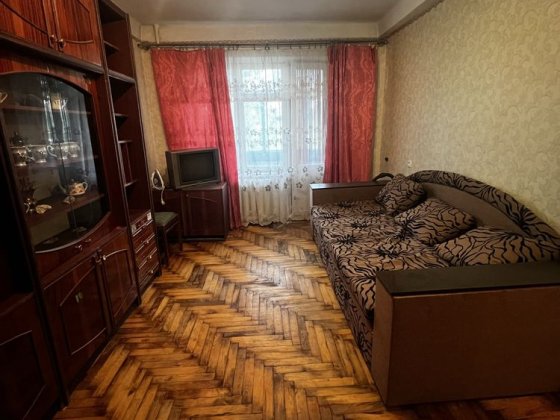 Аренда 1 к квартиры по Космической с мебелью и техникой. Запоріжжя