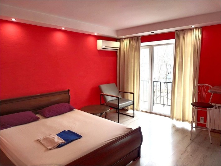 Оренда однокімнатної квартири у Вознесенівському р-і (Патріотична 64а) - фото 1