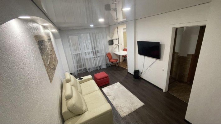 Сдам реальную 3 к.кв Калиновая / Образцова, ремонт - фото 1