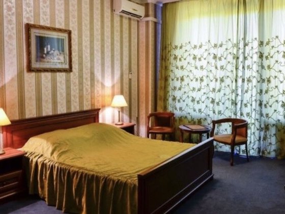 Сдам від власника 1-к.квартиру в центре Киева, на Жилянской 59