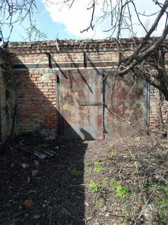 Гараж великий на дві машини під ремонт продам - фото 1