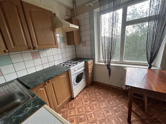 Сдам 2 кімнатну квартиру. Світло не вимикають. Запорожье