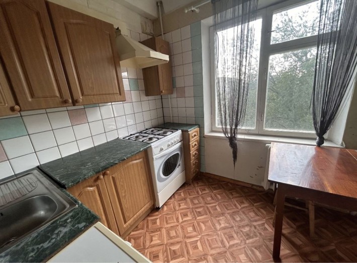 Сдам 2 кімнатну квартиру. Світло не вимикають. - фото 1