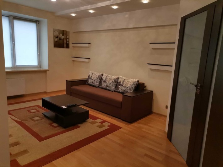 Оренда 2-кімнатної квартири  ВІД ВЛАСНИКА з євроремонтом, Зелена 115Ж - фото 1