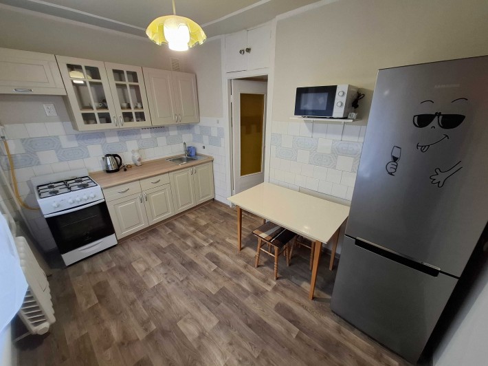 Оренда 2 кімнатної квартири вул Тичини 12 . Кімнати ізольовані. - фото 1