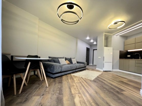 Podil Plaza  Residence, Глибочицька 73, спальня і кухня-вітал Київ