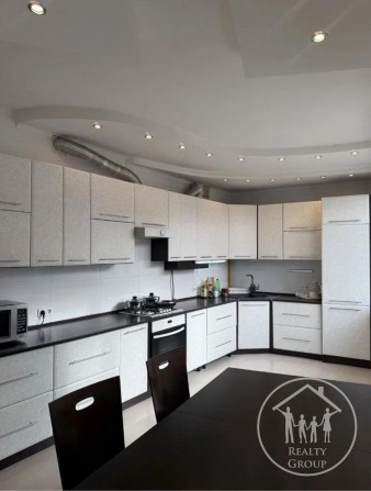 Оренда 3-кімнатної квартири на вул. Коциловського, - фото 1