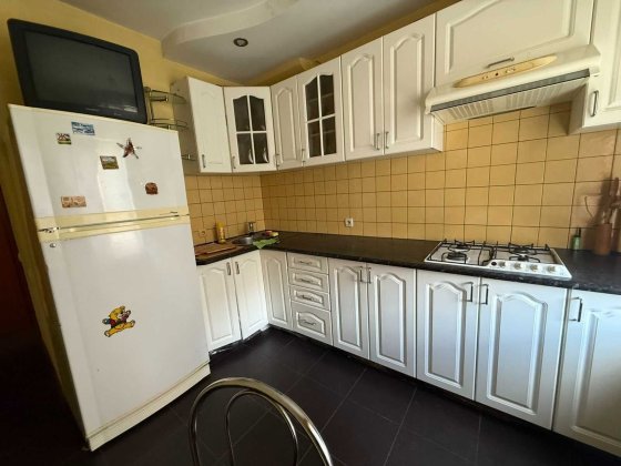 Сдается 2-х комн. квартира по ул. Космическая с мебелью и техникой