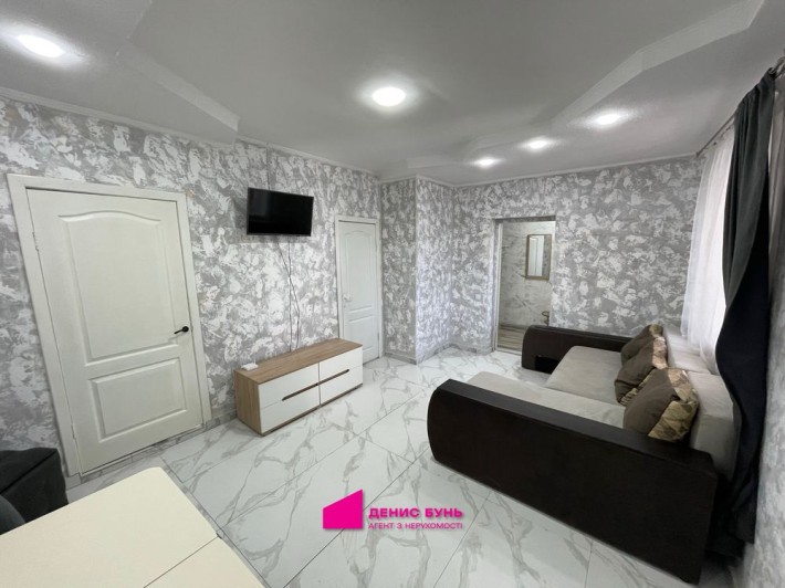 Аренда 2к квартиры в центре, Володарского, Артема, Сечевых Стрельцов - фото 1