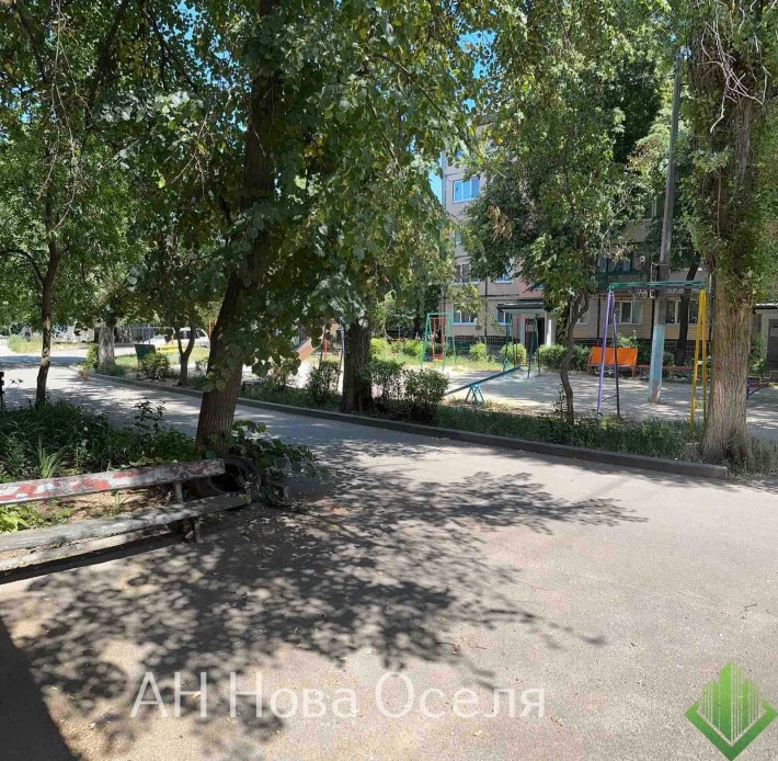 Здам  затишну 2 кім. квартиру - фото 1