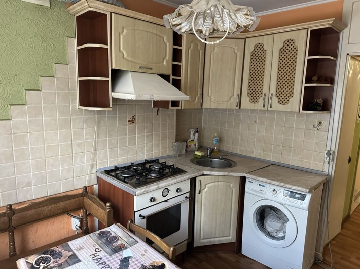 Оренда квартири на вул Наукова - фото 1