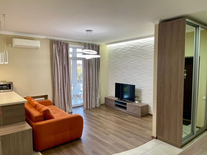 Оренда двокімнатноі квартири в районі ТЦ «Украіна» - фото 1