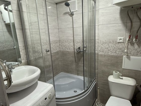 Оренда однокімнатної квартири у Вознесенівському р-ні (Патріотична 62) Запорожье