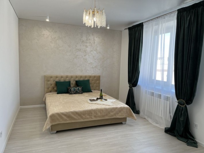 Оренда трикімнатної квартири ЖК Академічний - фото 1