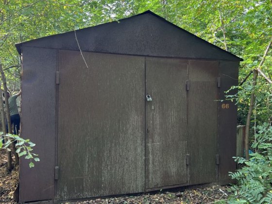 Продам металевий гараж в м.Бровари (Київ обл) Бровары