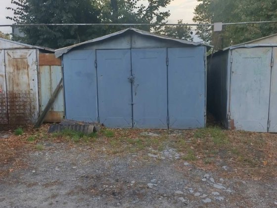 Продається гараж кооператив "Луч" Вишневе