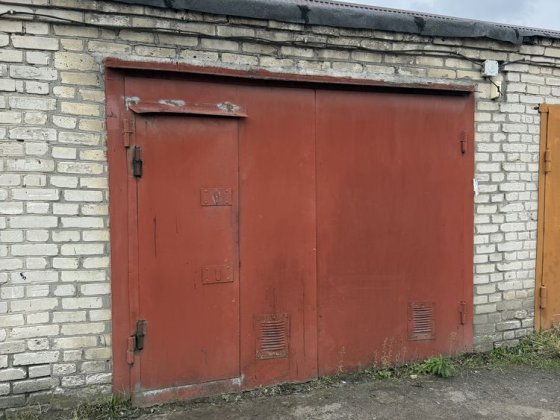 Гараж з ямою та підвалом на Карпенка-Карого