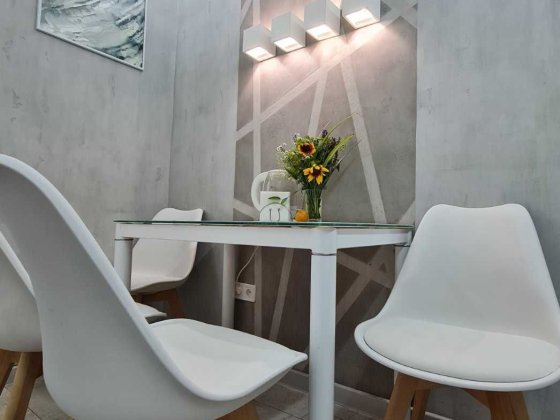 Здається в оренду 4-кімнатна квартира на вул. Робочій Днепр