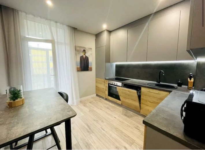 Здаємо 1-кімнатну квартиру ЖК Комфорт-Таун по вул. Регенераторна 4 - фото 1