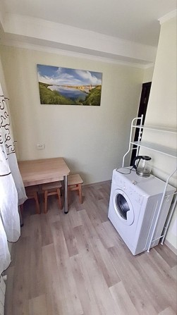 Аренда 3 к квартиры Запорожье Космическая 1й эт - фото 1