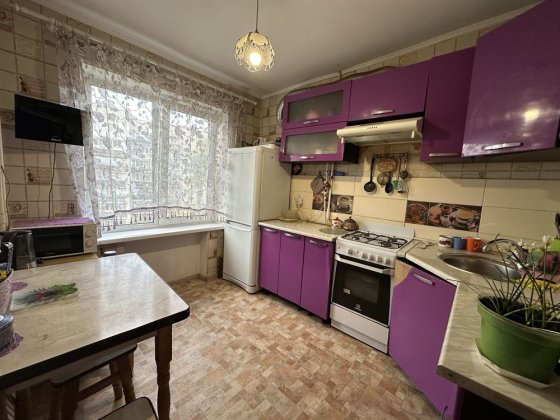 Сдам 2-х комнатную квартиру Тополь-2, дом 10 Дніпро