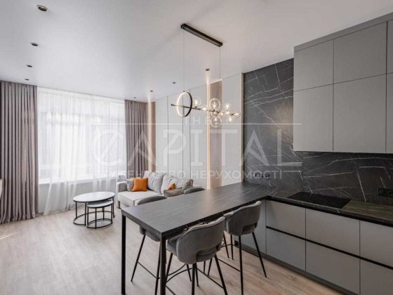 Оренда квартири 55м2 в історичному центрі, вул.Річкова, Шевченківський Київ