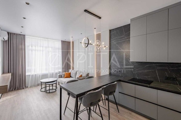 Оренда квартири 55м2 в історичному центрі, вул.Річкова, Шевченківський - фото 1