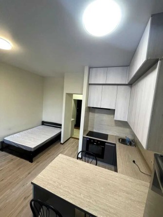 Сдается 1 комнатная квартира, улица Александра Кошиця, 3-б - фото 1