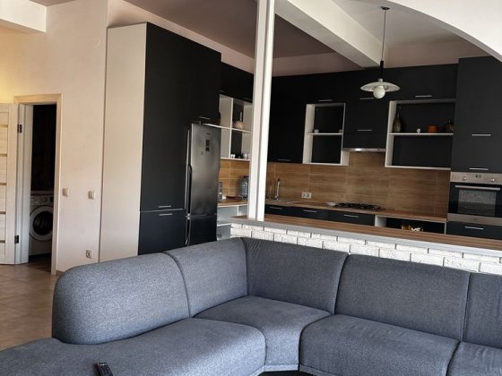 Оренда 3кімнати новобуд вул Личаківська( центр) Львов