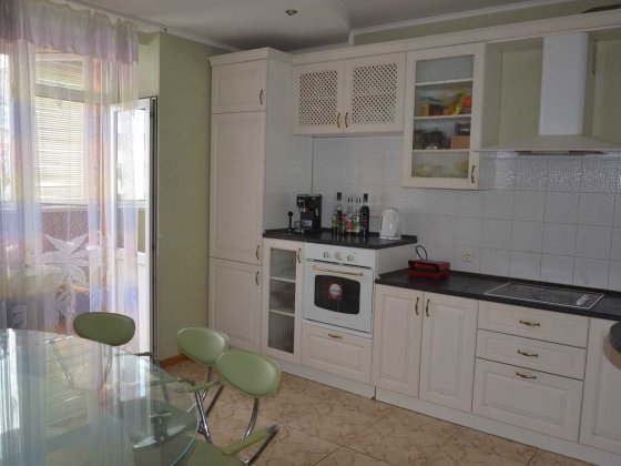 Оренда Метро "Позняки" 5 ха пішки. вул Бажана 16 Киев