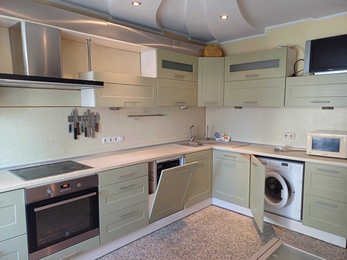 Здам 2-кімнатну квартиру по вул. Анни Ахматової, буд.37, ремонт, метро - фото 1