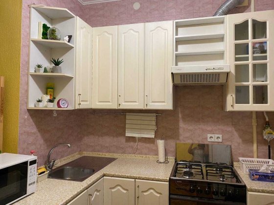 Оренда 1 кімнатної на вулиця Богдана Хмельницького, м Університет 7 хв Київ