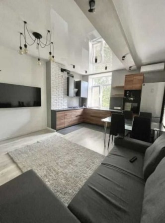 Аренда 2-х комнатной квартиры , улРабочая 99A - фото 1