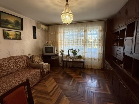 Оренда 2к квартири на вул. Руставі Осипенківський Запорожье