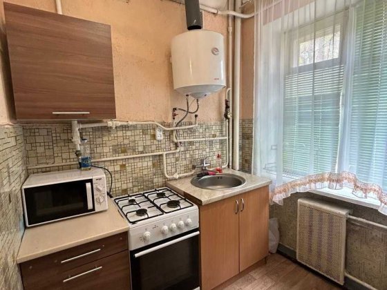 Оренда 2-кім Олександра Лазаревського  14а метро Черниговская Дарница Киев