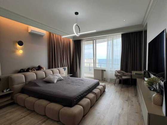 Элитная квартира у моря в ЖК «Белый Парус». Литературная/Каманина 1I18 Одесса