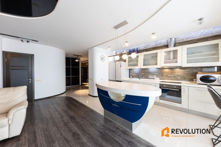 Оренда в Оболонському районі, проспект Володимира Івасюка, 53 Б - фото 1