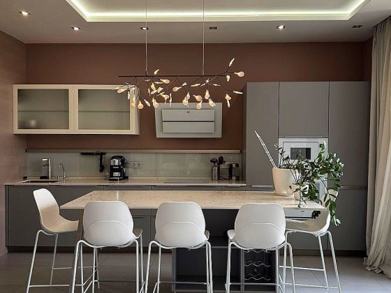 Французький Французский Central Централ Бульвар фонтанів Оренда Центр Київ