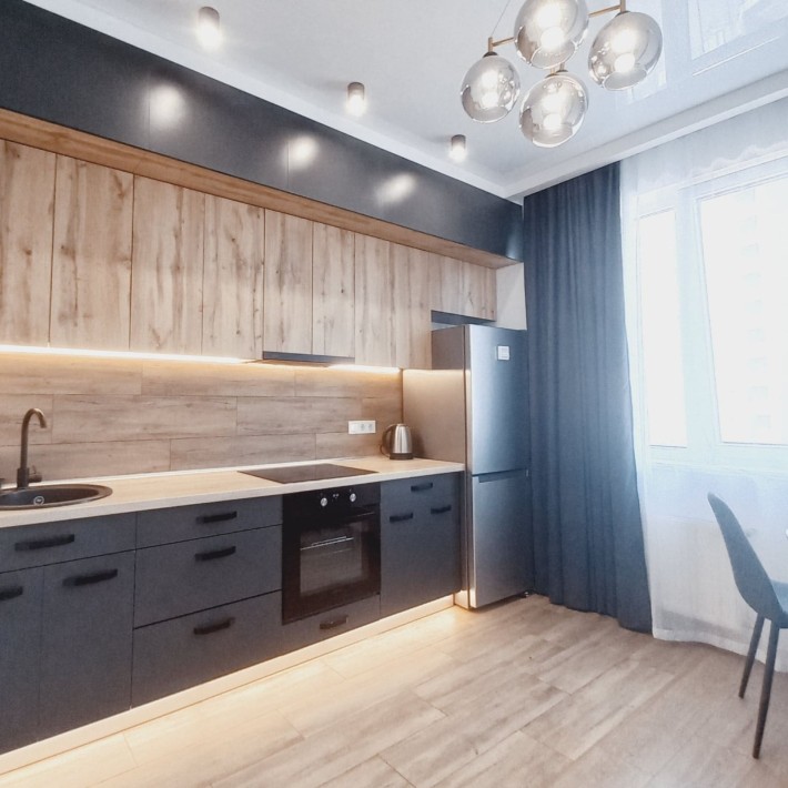 Сдам Евродвушка в Аркадии 26 Жемчужина ул Генуэзская. - фото 1