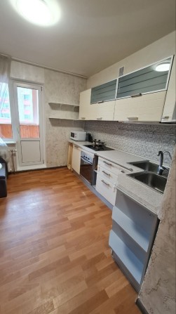 Оренда. Урлівська 36. "Позняки" і "Осокорки" пішки. Є генератор - фото 1