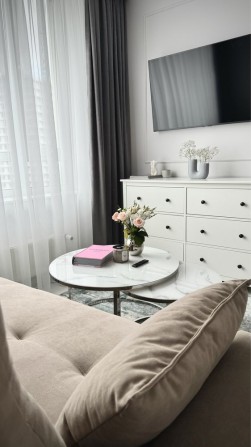 ЖК Республіка Стильна нова квартира в оренду! - фото 1