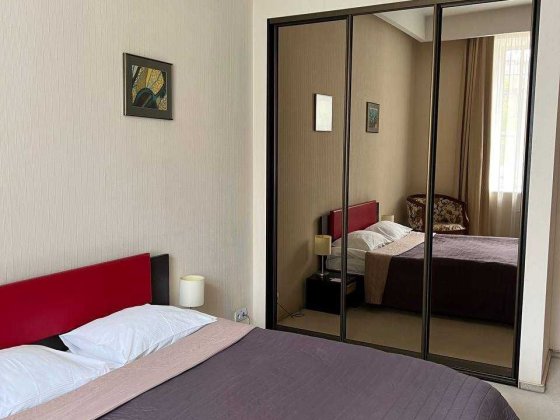 Оренда 2-кімнатної квартири – комунальні, прибирання, Wi-Fi включені Киев