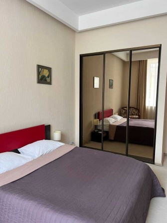 Оренда 2-кімнатної квартири – комунальні, прибирання, Wi-Fi включені - фото 1